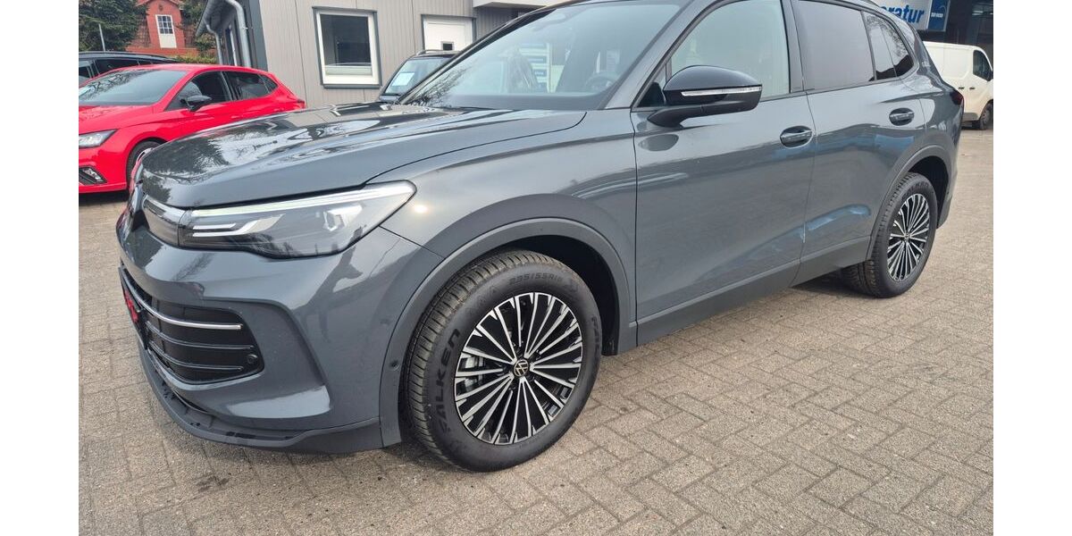VW Tiguan 13.800 km 35.900 &euro; Garrel 49681