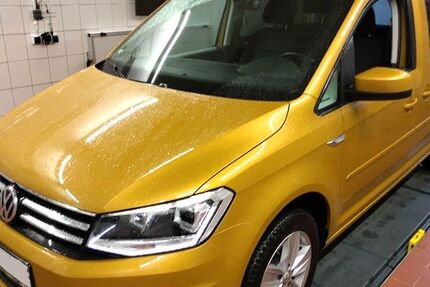 VW Caddy 43.000 km 25.999 € Oldenburg 26129