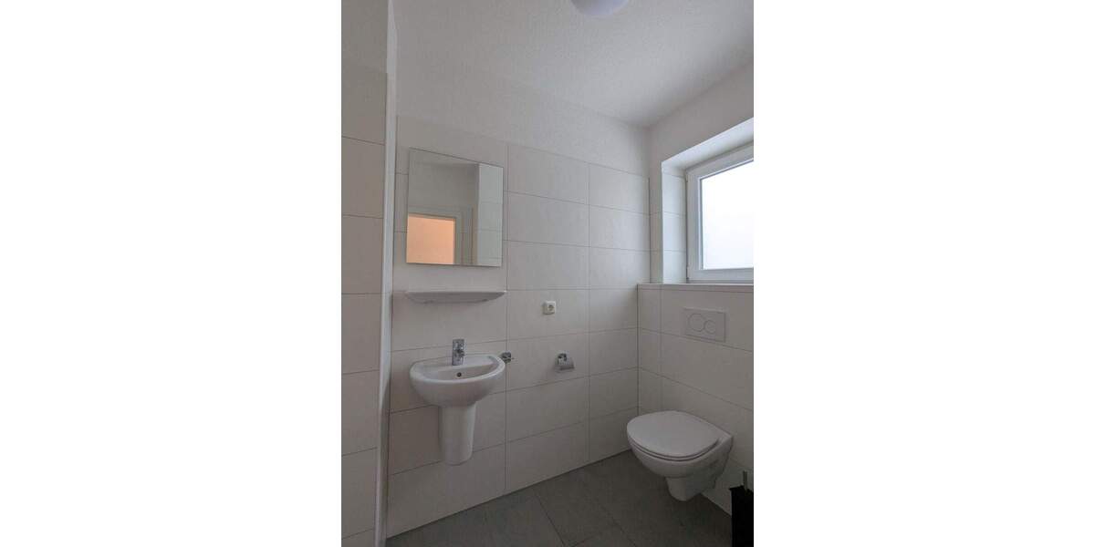 Doppelhaushälfte Westerstede - 4 Zimmer, 115 m&sup2;, 1.100&euro; | Angebot:24990421