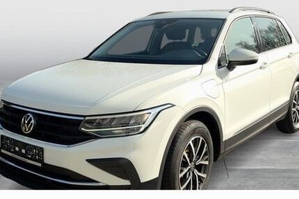 VW Tiguan 95.404 km 21.978 &euro; Oldenburg 26135