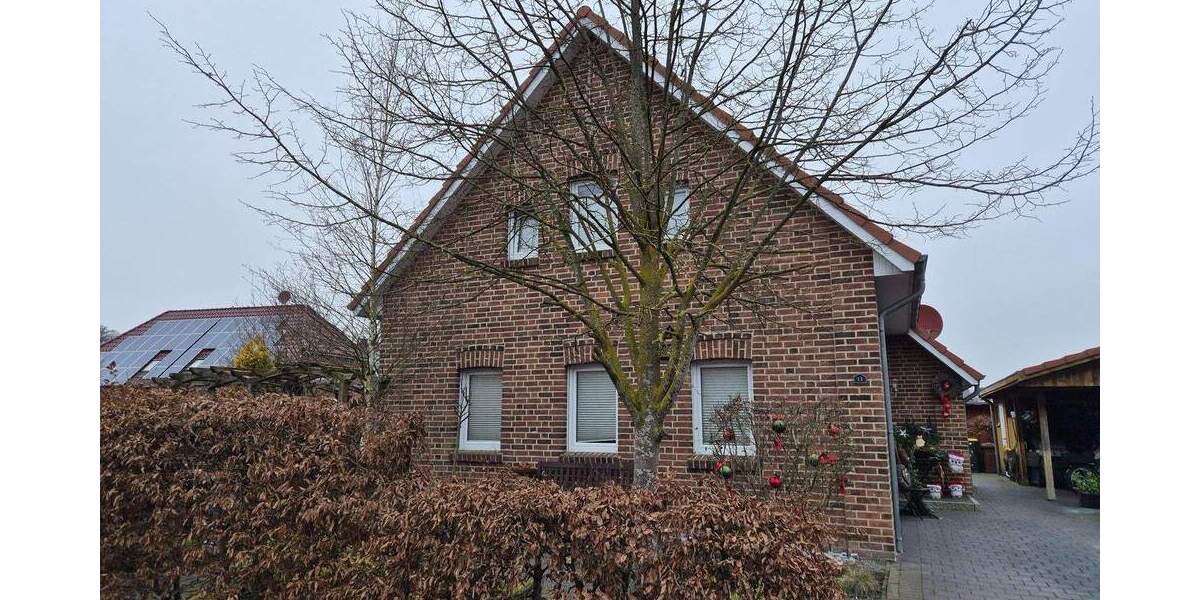 Einfamilienhaus m. Carport in Friesoythe - Altenoythe 4 zimmer