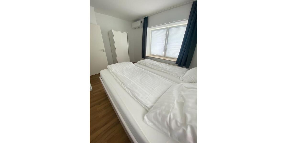 Erdgeschoßwohnung Oldenburg Ziegelhof - 3 Zimmer, 90 m&sup2;, 1.700&euro; | Angebot:25936305