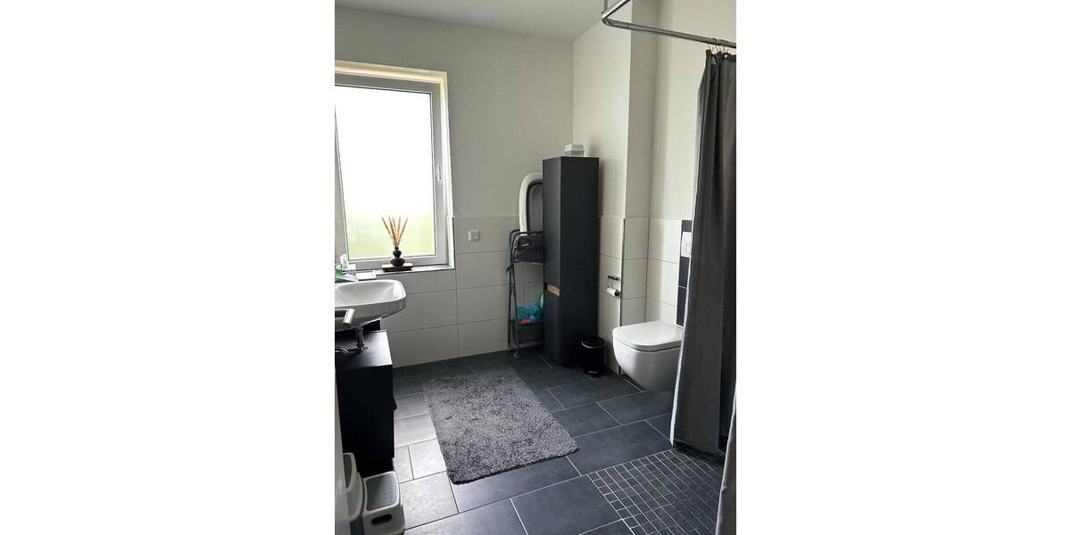 Etagenwohnung Oldenburg Bürgerfelde - 2 Zimmer, 70 m&sup2;, 800&euro; | Angebot:26641046
