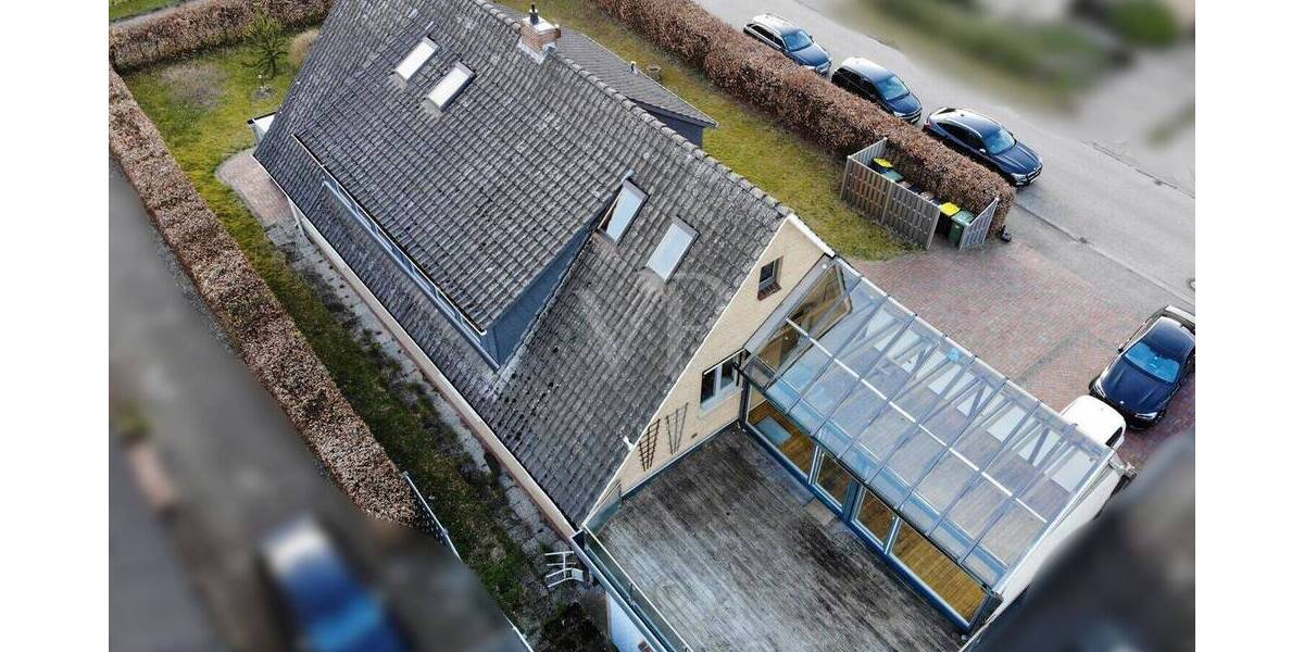 Mehrfamilienhaus, Wohnhaus Hatten Sandkrug I - 7 Zimmer, 229 m&sup2;, 469.000&euro; | Angebot:26930422