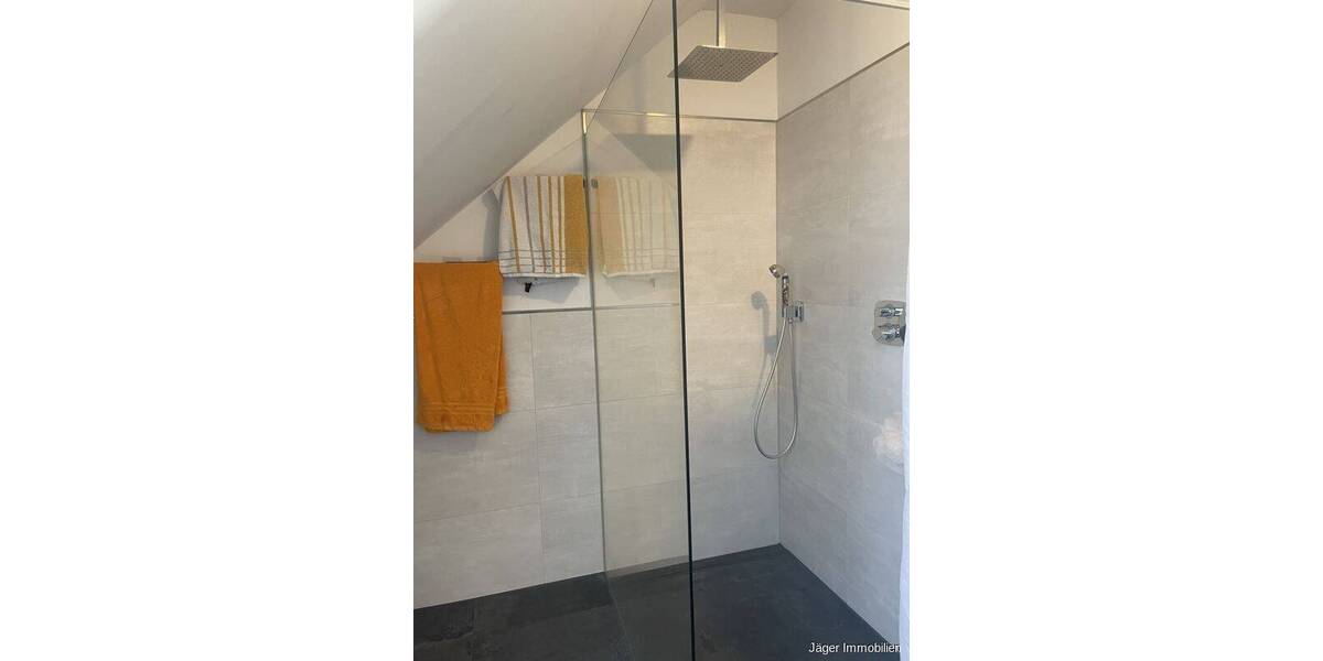 Etagenwohnung Hude Wüsting/Wraggenort - 3 Zimmer, 75 m&sup2;, 795&euro; | Angebot:26796243
