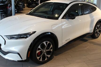 Ford Mustang Mach-E 31.000 km 33.950 &euro; Rastede 26180