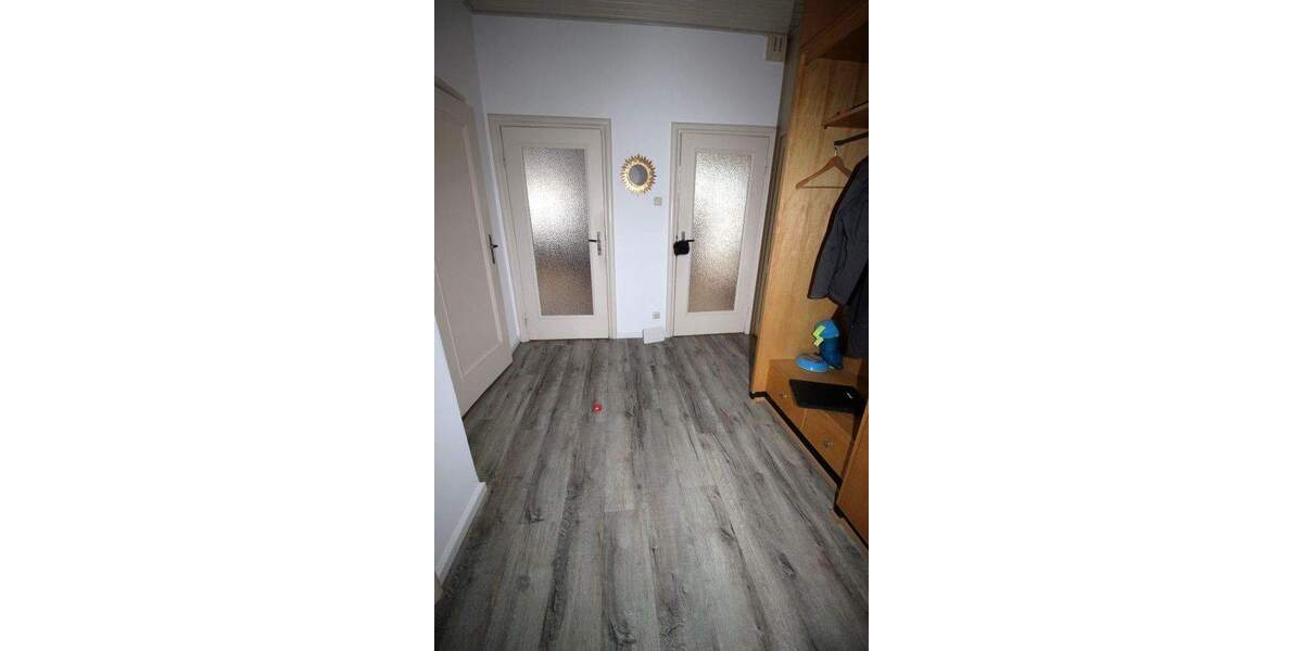 Mehrfamilienhaus, Wohnhaus Oldenburg Osternburg - 5 Zimmer, 130 m&sup2;, 369.000&euro; | Angebot:24916365