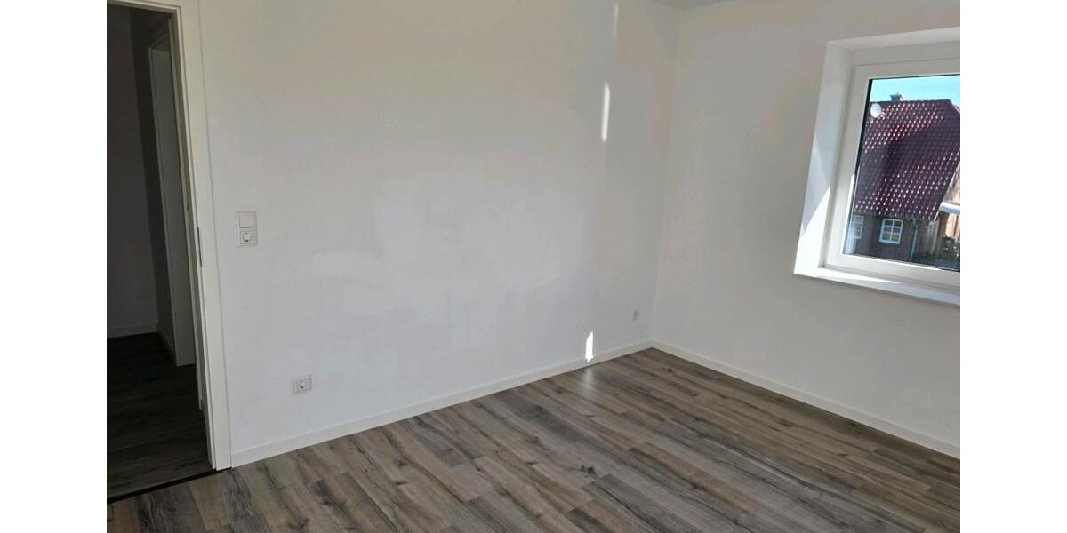 Etagenwohnung Apen - 3 Zimmer, 85 m&sup2;, 1.050&euro; | Angebot:26516029