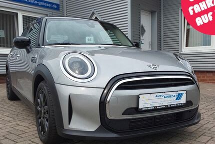 Mini Cooper 8.200 km 25.900 € Augustfehn 26689