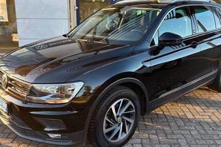 VW Tiguan 73.850 km 17.950 € Brake / Unterweser 26919