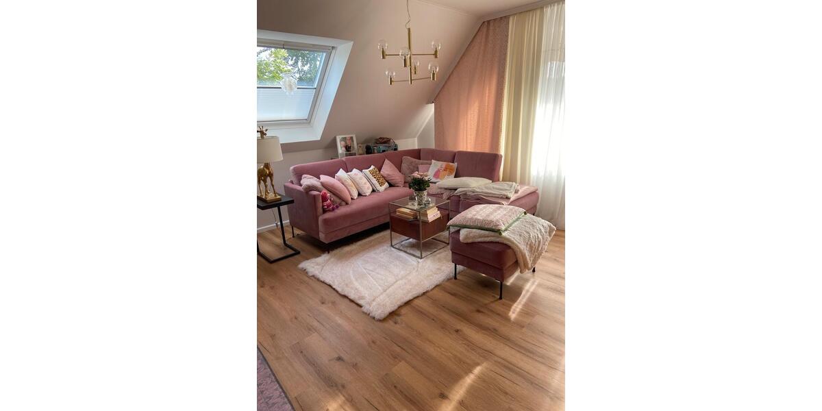 Dachgeschoßwohnung Rastede - 2 Zimmer, 61 m&sup2;, 199.000&euro; | Angebot:24826527