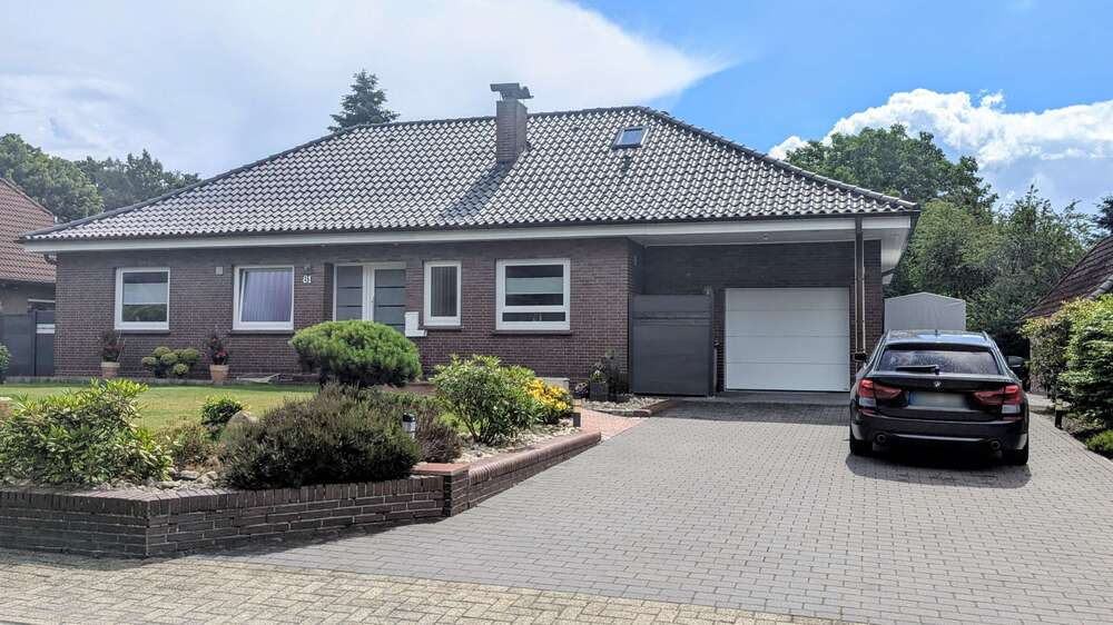 Einfamilienhaus Varel - 5 Zimmer, 248 m&sup2;, 585.000&euro; | Angebot:26881456