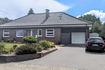 Haus Varel - 5 Zimmer, 248 m&sup2;, 585.000&euro; | Angebot:26881456