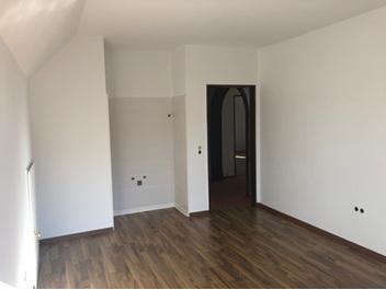 Etagenwohnung Hude (Oldenburg) - 4 Zimmer, 150 m&sup2;, 1.100&euro; | Angebot:26253954
