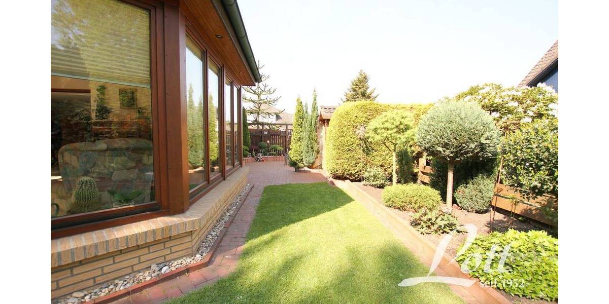 Doppelhaushälfte Edewecht - 3 Zimmer, 121 m&sup2;, 295.000&euro; | Angebot:25995756