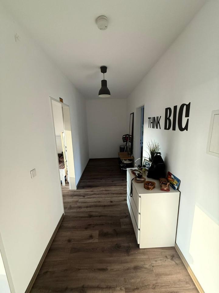 2-Zimmer-Wohnung in Oldenburg-Donnerschwee–mit EBK, 2 Stellplätze