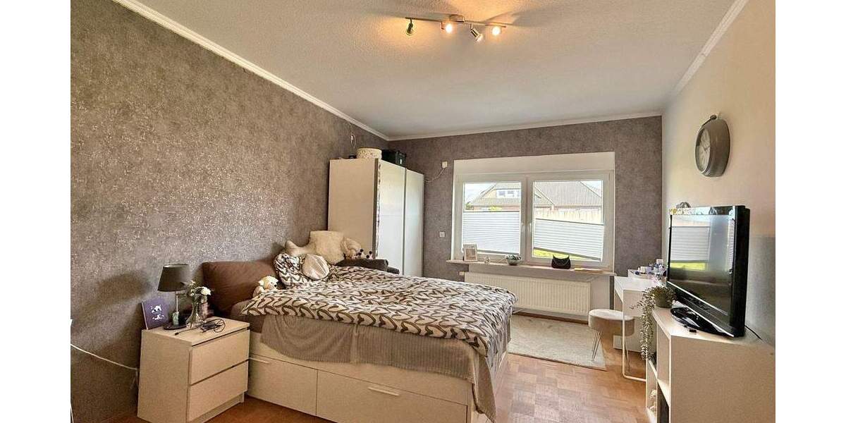Gewerbeobjekt Brake Kirchhammelwarden - 6 Zimmer, 385.000&euro; | Angebot:26055367