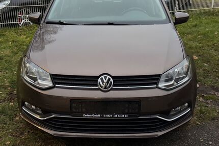 VW Polo 114.300 km 8.399 € Bremen 28717