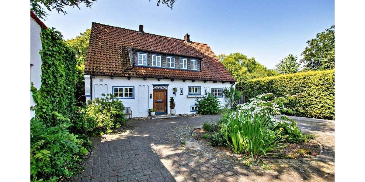 Einfamilienhaus Delmenhorst Mitte - 6 Zimmer, 230 m&sup2;, 739.000&euro; | Angebot:25798701