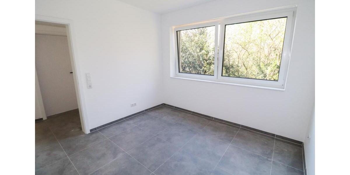 Etagenwohnung Oldenburg Kreyenbrück - 6 Zimmer, 123 m&sup2;, 450&euro; | Angebot:26198016