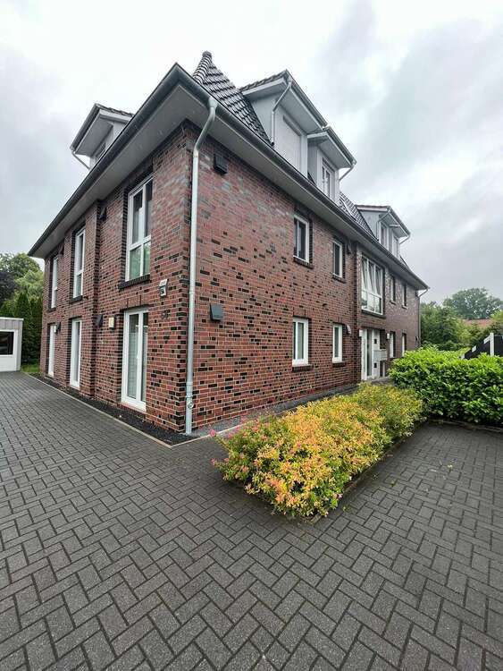 Wohnung zum Mieten in Edewecht 770 € 84 m²