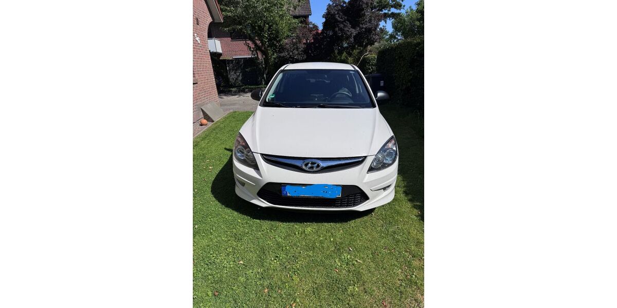 Hyundai i30 205.500 km 3.990 &euro; Oldenburg 26129