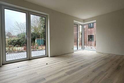 Haus Oldenburg Nadorst - 5 Zimmer, 142 m&sup2;, 1.990&euro; | Angebot:25089363