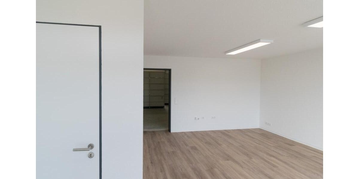 Gewerbeobjekt Rastede - 1.499&euro; | Angebot:25752735