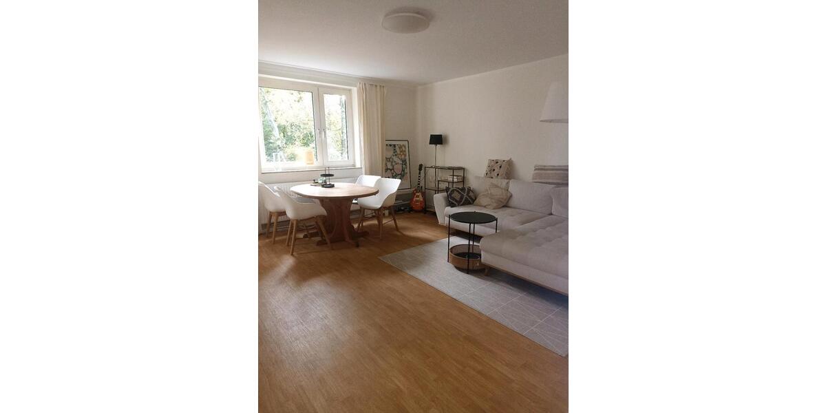 Etagenwohnung Oldenburg Eversten - 3 Zimmer, 90 m&sup2;, 1.000&euro; | Angebot:26457992