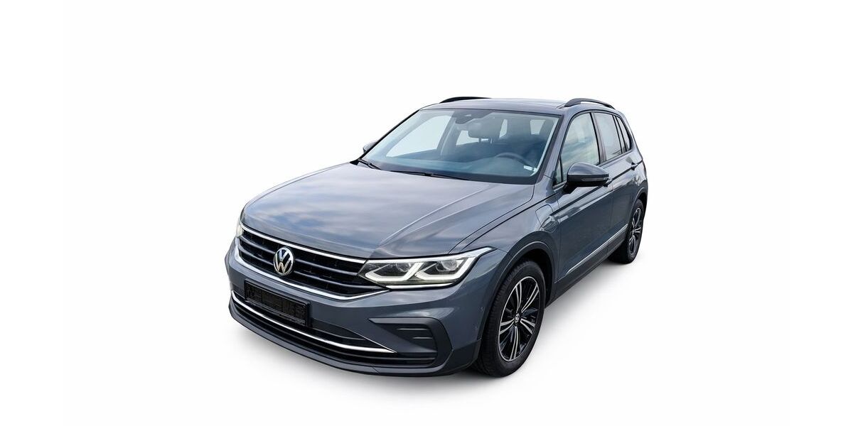 VW Tiguan 65.050 km 24.450 &euro; Wardenburg 26203