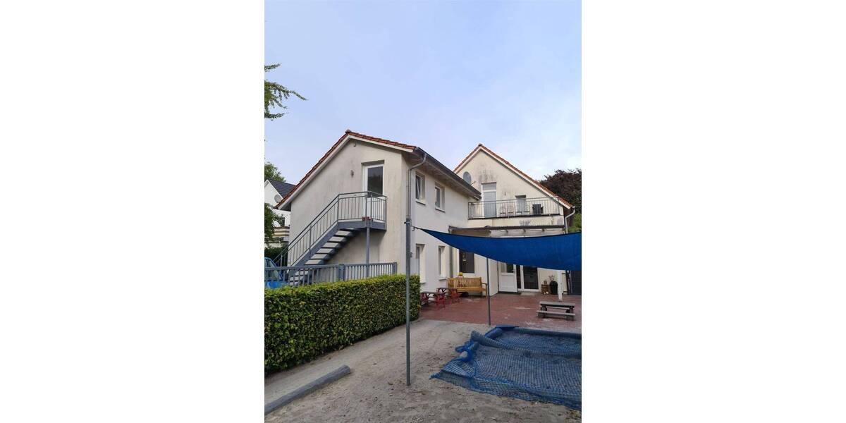 Mehrfamilienhaus, Wohnhaus Varel Varel - 8 Zimmer, 237 m&sup2;, 385.000&euro; | Angebot:25689867