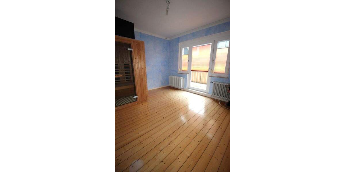 Mehrfamilienhaus, Wohnhaus Oldenburg Osternburg - 5 Zimmer, 130 m&sup2;, 369.000&euro; | Angebot:24916365