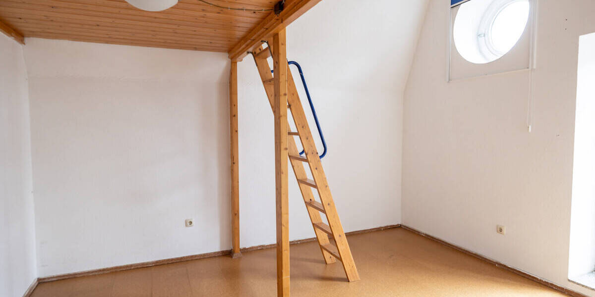 Reihenmittelhaus Delmenhorst Mitte - 5 Zimmer, 108 m&sup2;, 269.000&euro; | Angebot:25737688