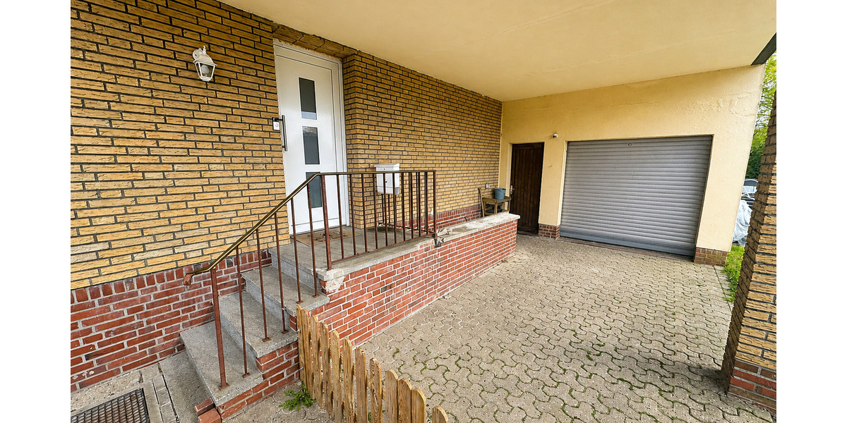 Doppelhaushälfte Brake Kirchhammelwarden - 6 Zimmer, 118 m&sup2;, 185.000&euro; | Angebot:26540478
