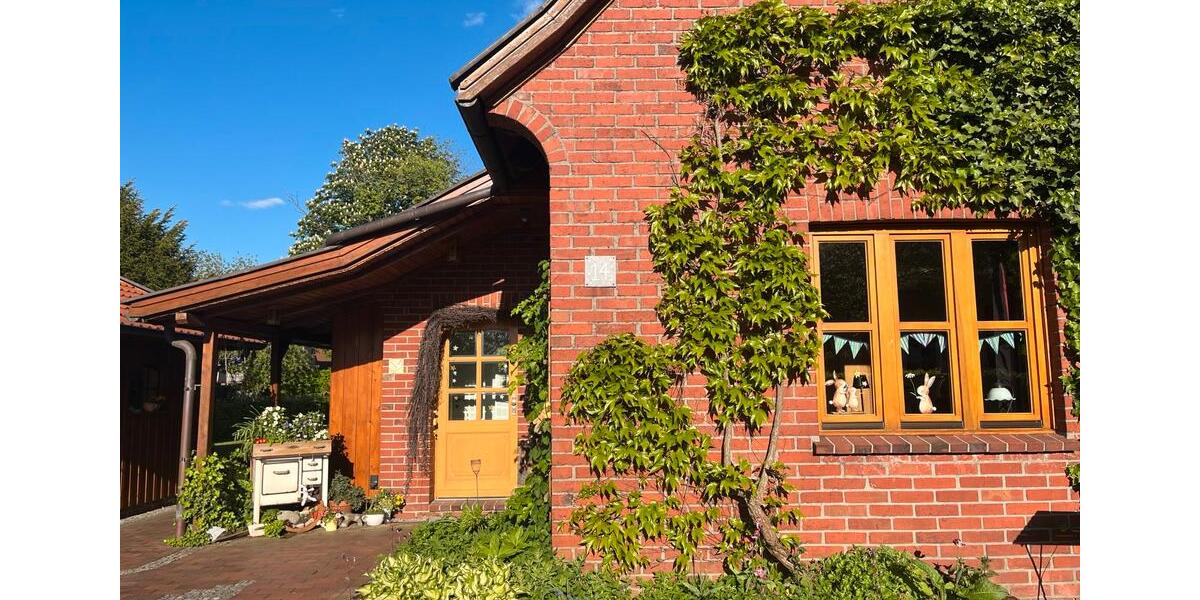 Einfamilienhaus Varel - 6 Zimmer, 145 m&sup2;, 295.000&euro; | Angebot:27120344