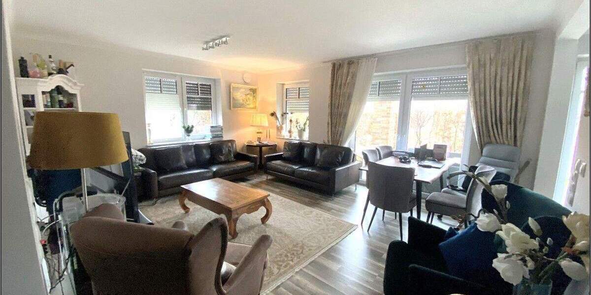 Etagenwohnung Oldenburg Alexandersfeld - 3 Zimmer, 104 m&sup2;, 1.200&euro; | Angebot:25263094