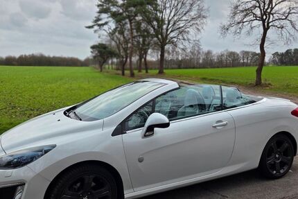 Peugeot 308 94.000 km 9.000 &euro; Varel 26316