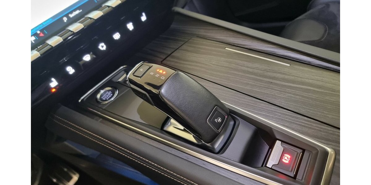 Peugeot 508 GT LED ACC Pano Sound Kamera Night Vision 108.800 km 21.600 &euro; Garrel 49681