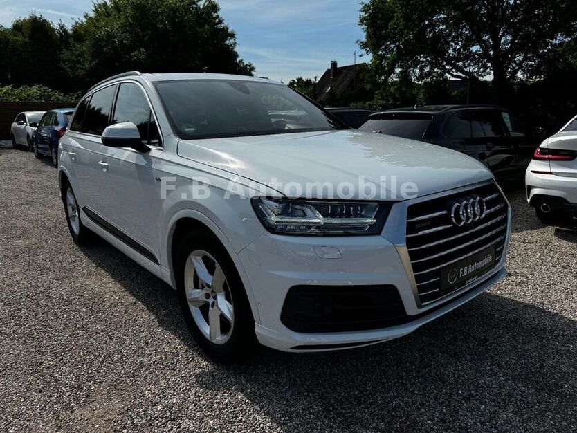 Q7