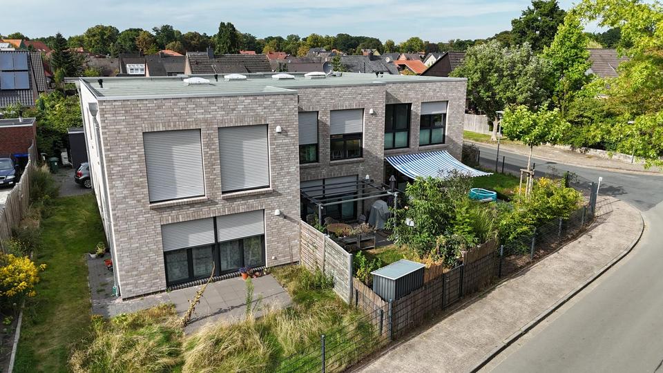 Reihenhaus Oldenburg Etzhorn - 5 Zimmer, 140 m&sup2;, 1.800&euro; | Angebot:25754008