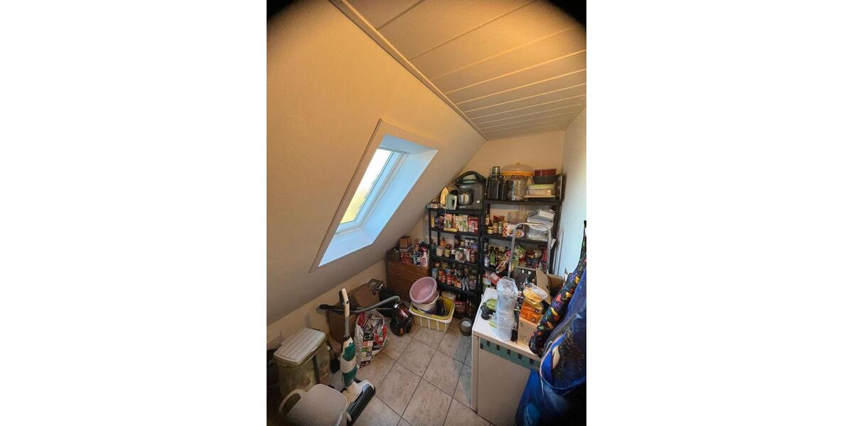 Dachgeschoßwohnung Westerstede - 3 Zimmer, 108 m&sup2;, 750&euro; | Angebot:24710773