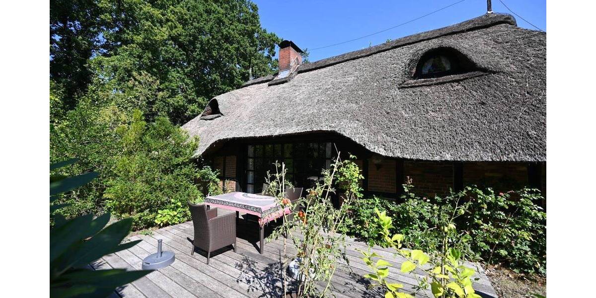 Reetgedecktes Bauernhaus auf herrlichem Grundstück 3 zimmer