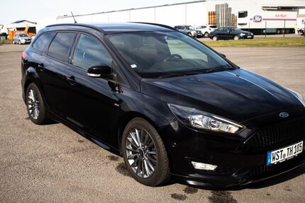 Ford Focus 212.895 km 7.099 &euro; Edewecht 26188