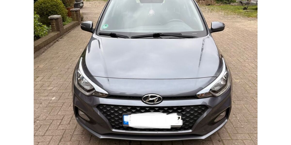 Hyundai i20 130.200 km 7.000 &euro; Berne 27804
