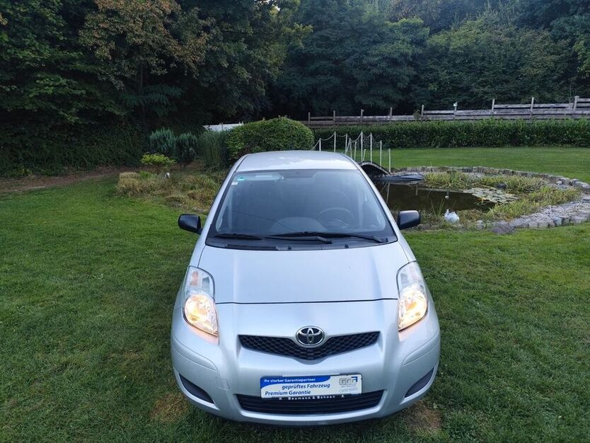 Yaris