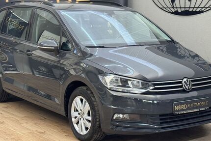 VW Touran 88.248 km 23.900 &euro; Rastede/ Wahnbek 26180