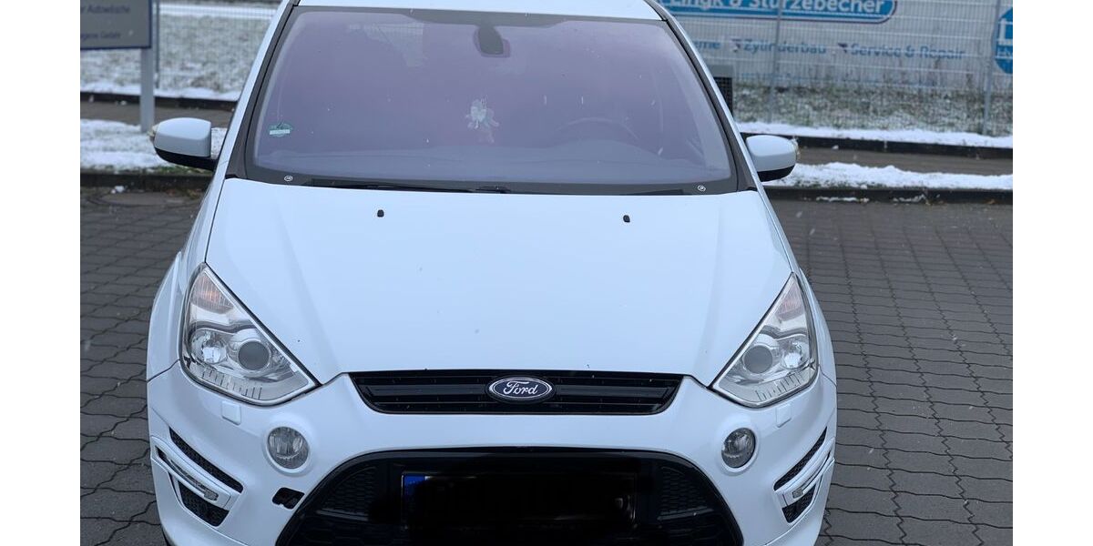 Ford S-Max 208.000 km 7.800 &euro; Delmenhorst 27755
