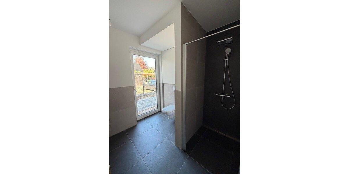 Erdgeschoßwohnung Bad Zwischenahn - 3 Zimmer, 92 m&sup2;, 1.330&euro; | Angebot:26330517