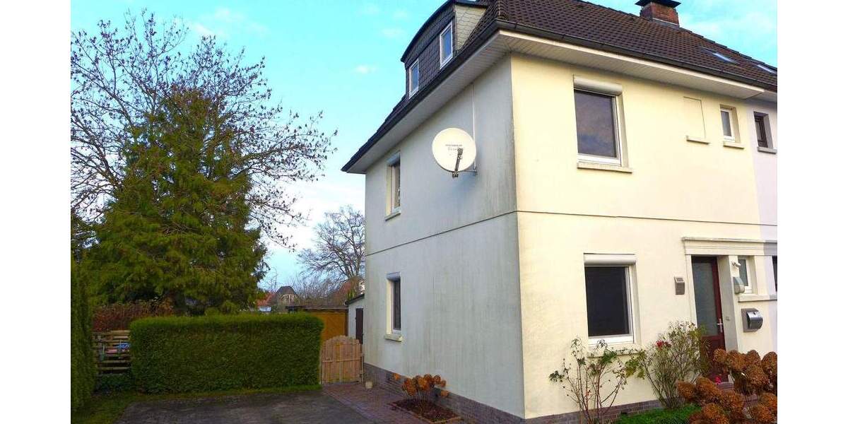 Doppelhaushälfte Varel - 4 Zimmer, 96 m&sup2;, 222.350&euro; | Angebot:25732576