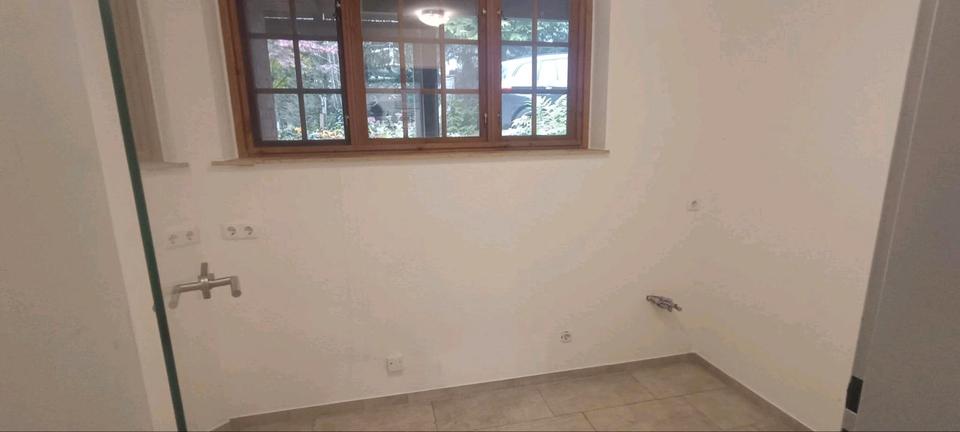 Etagenwohnung Hatten - 1 Zimmer, 13 m&sup2;, 400&euro; | Angebot:25122098